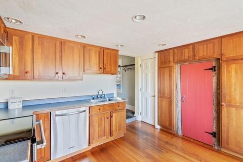 11 Glen Ave, Upton, MA 01568 photo 6
