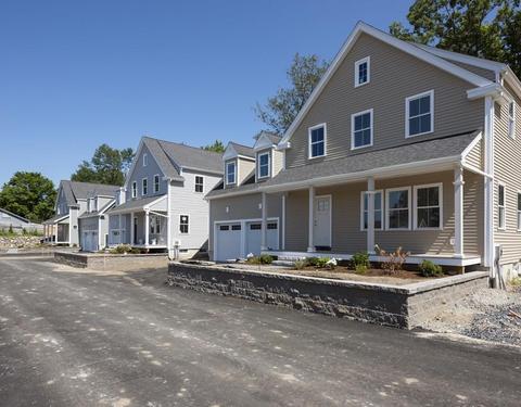 8 Shiraz Ln, Acton, MA 01720 photo 2