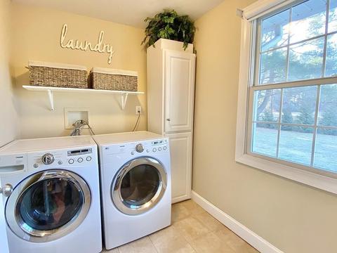 8 Devonshire Dr, Wilbraham, MA 01095 photo 21