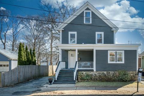 29 Chester St, Danvers, MA 01923 photo 2