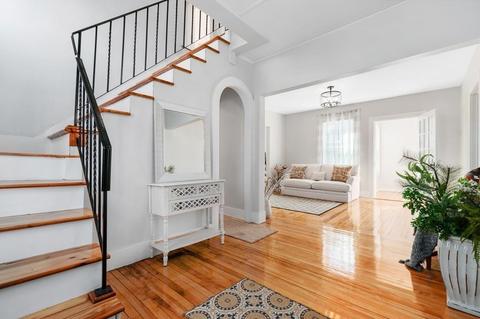 29 Chester St, Danvers, MA 01923 photo 3