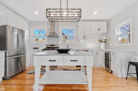 29 Chester St, Danvers, MA 01923 photo 4