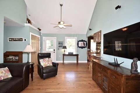 836 New Boston Rd, Fall River, MA 02720 photo 14