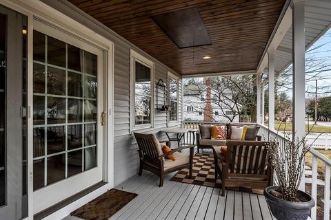 312 Manning St, Needham, MA 02492 photo 2