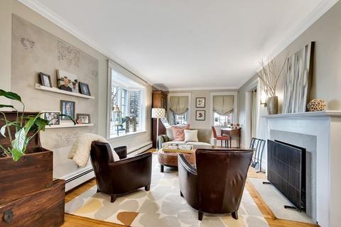 312 Manning St, Needham, MA 02492 photo 4