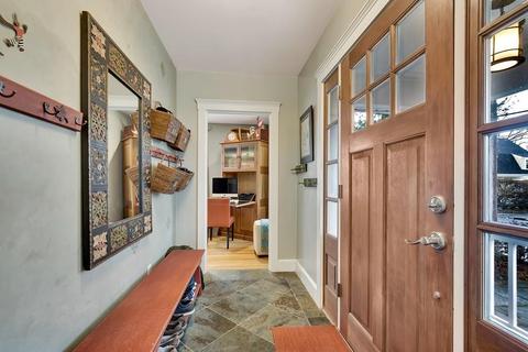 312 Manning St, Needham, MA 02492 photo 3