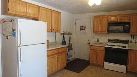 96 Platts Rd, Ashburnham, MA 01430 photo 7
