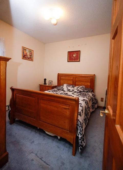 526 Hicks St, Fall River, MA 02724 photo 20