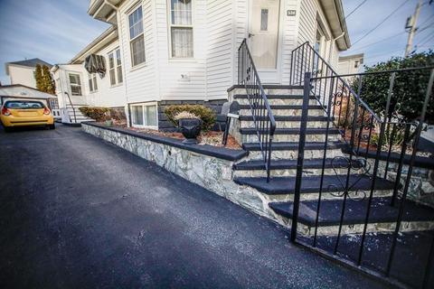 526 Hicks St, Fall River, MA 02724 photo 7