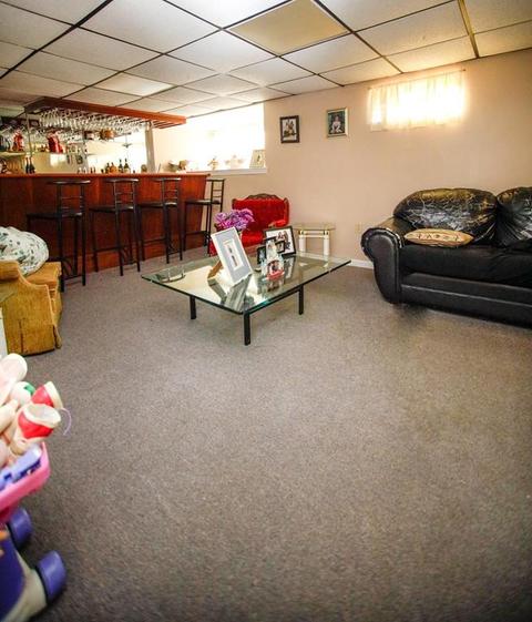 526 Hicks St, Fall River, MA 02724 photo 21