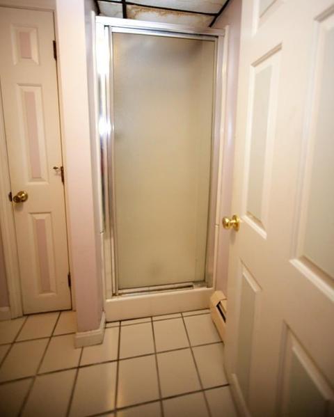 526 Hicks St, Fall River, MA 02724 photo 26