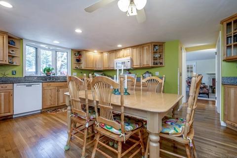 34 Oneida Rd, Acton, MA 01720 photo 4