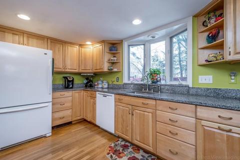 34 Oneida Rd, Acton, MA 01720 photo 3