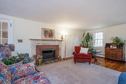 34 Oneida Rd, Acton, MA 01720 photo 8