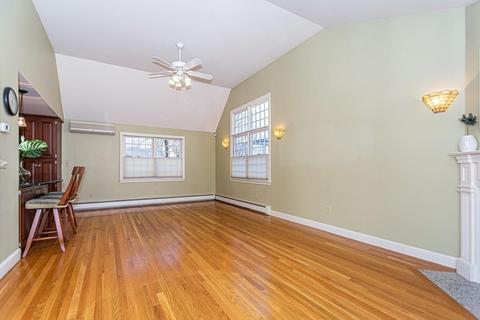 41 Harvard St, Reading, MA 01867 photo 11