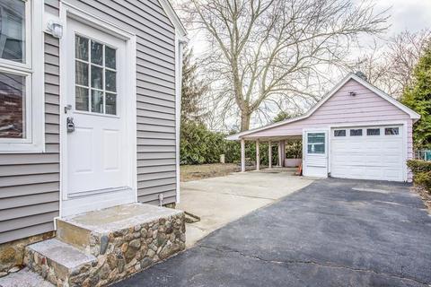 20 Eddy St, Springfield, MA 01104 photo 4