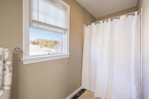 297 Arnold Ave, Springfield, MA 01119 photo 36