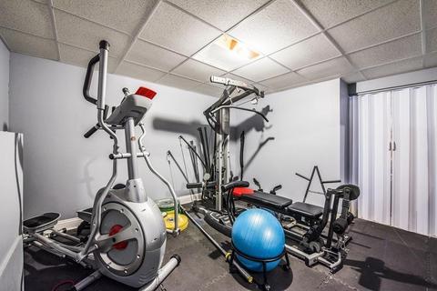 297 Arnold Ave, Springfield, MA 01119 photo 13
