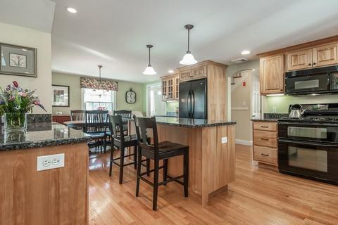 48 Mohawk Dr, Acton, MA 01720 photo 4