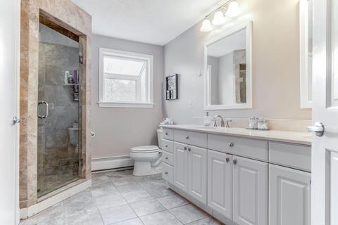 14 Colonial Dr, Framingham, MA 01701 photo 16
