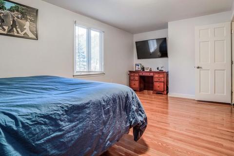 14 Colonial Dr, Framingham, MA 01701 photo 19