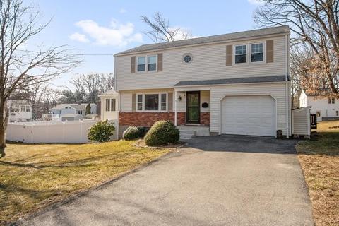 6 Rice Rd, Maynard, MA 01754 photo 2