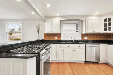 57 Pitman Rd, Marblehead, MA 01945 photo 7
