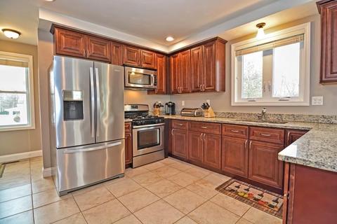 371 Canton St, Randolph, MA 02368 photo 11