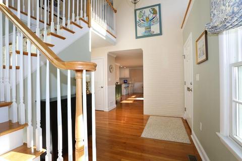 21 Colby St, Needham, MA 02492 photo 3