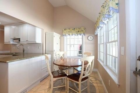 21 Colby St, Needham, MA 02492 photo 10