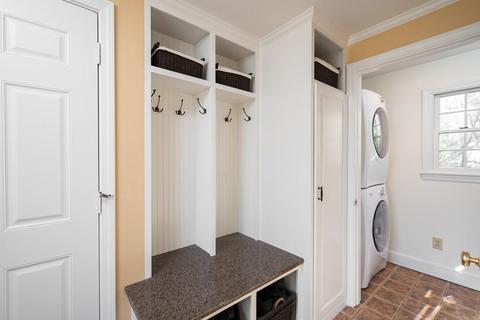 27 Pioneer Rd, Hingham, MA 02043 photo 2
