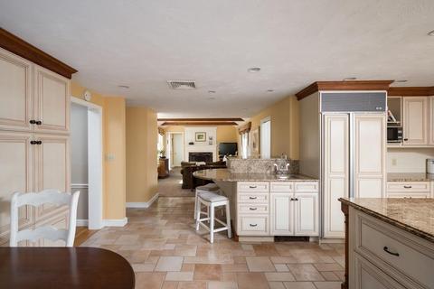 27 Pioneer Rd, Hingham, MA 02043 photo 8