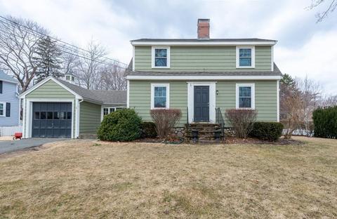 1 Avalon Rd, Stoneham, MA 02180 photo 2