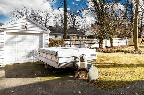 169 Oakland St, Fall River, MA 02720 photo 6