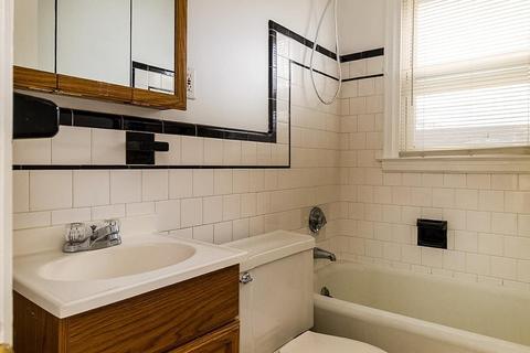 169 Oakland St, Fall River, MA 02720 photo 17