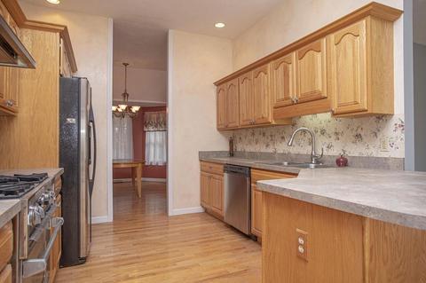 35 Sippican Rd, Wareham, MA 02571 photo 14