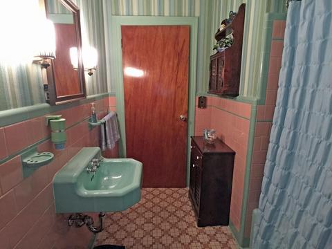 124 Howland St, Fall River, MA 02724 photo 10