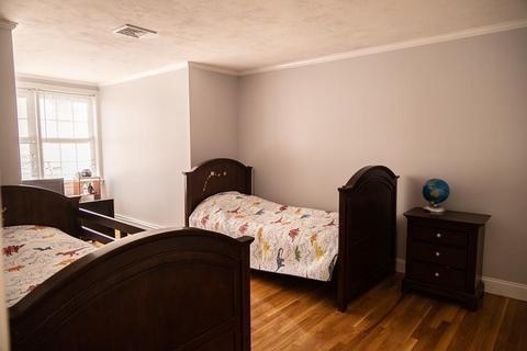 98 Everett Dr, Raynham, MA 02767 photo 18