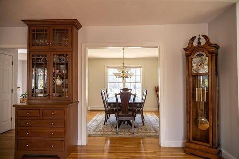 98 Everett Dr, Raynham, MA 02767 photo 9