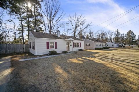 35 Vadnais St, Springfield, MA 01104 photo 15