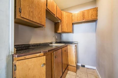61 Eloise St, Springfield, MA 01118 photo 31