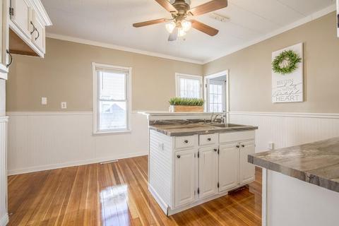 61 Eloise St, Springfield, MA 01118 photo 10