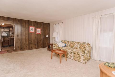 119 Willowbrook Dr, Springfield, MA 01129 photo 14