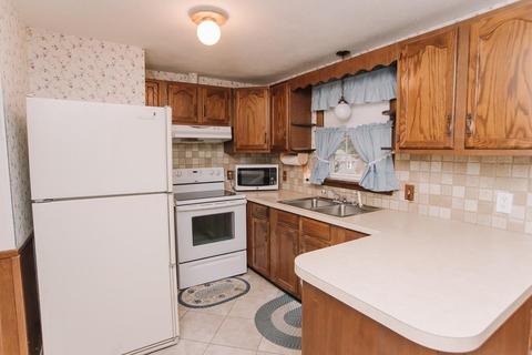 119 Willowbrook Dr, Springfield, MA 01129 photo 8