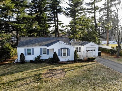 119 Willowbrook Dr, Springfield, MA 01129 photo 1