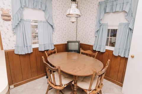 119 Willowbrook Dr, Springfield, MA 01129 photo 12
