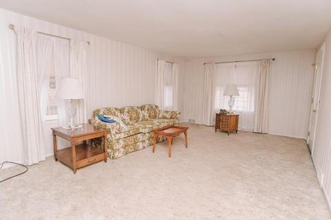 119 Willowbrook Dr, Springfield, MA 01129 photo 13