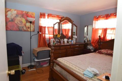 11 Michael Rd, Randolph, MA 02368 photo 8