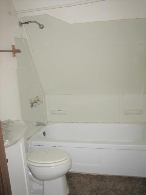 23 Prospect St, Clinton, MA 01510 photo 13