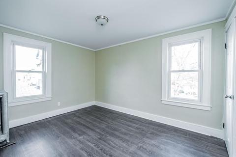 11 Braddock St, Springfield, MA 01109 photo 21